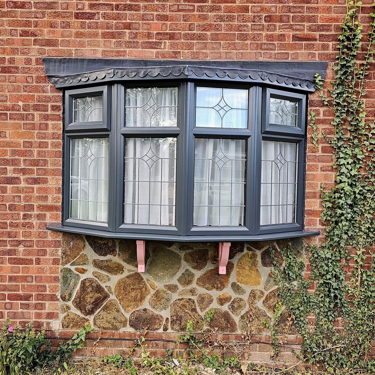 spray upvc windows
